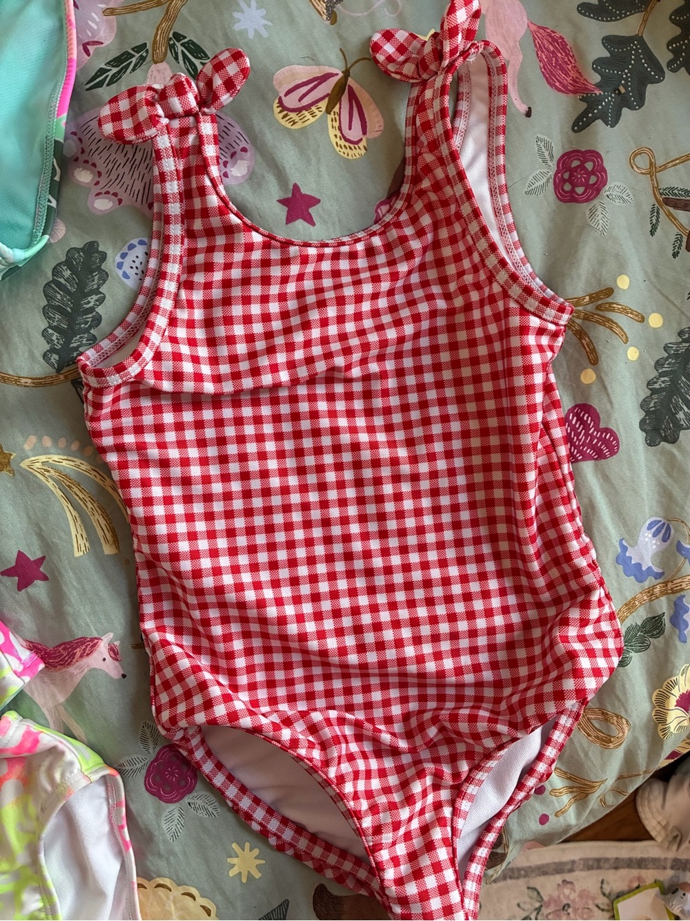 Assorted bathing suits - Picture 5 of 6